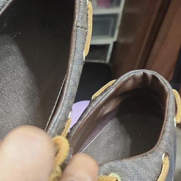 Michael kors rubber shoes for winter - Picture 5 of 7